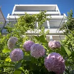 Crystal Villa