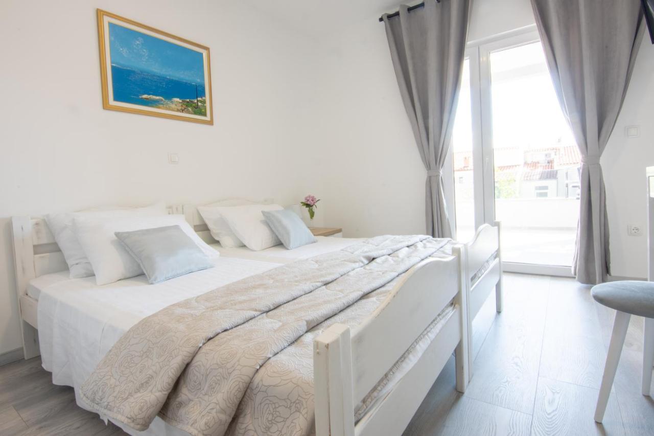 Crystal Makarska